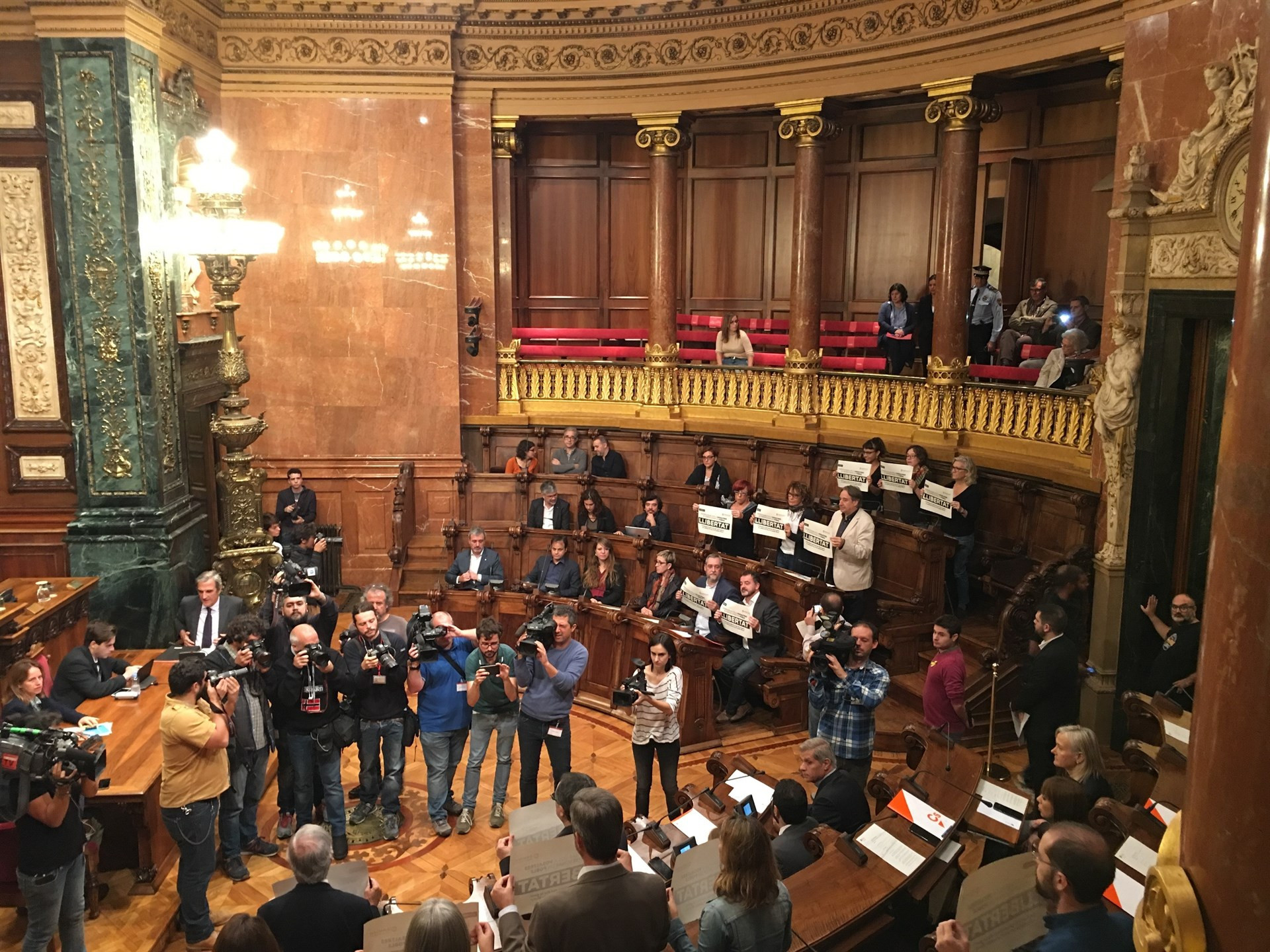 Pleno barcelona contra prision exgovern