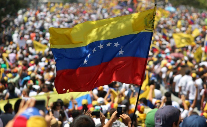 Venezuela 1 3