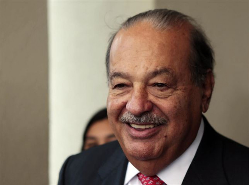Esther Koplowitz cierra el acuerdo que convierte a Carlos Slim en socio de referencia de FCC