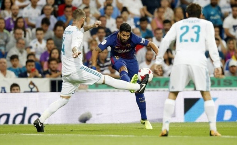Luis Suárez, un mes de baja por una lesión en la rodilla