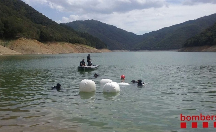 Los Bomberos desactivan el operativo de búsqueda en el pantano de Susqueda