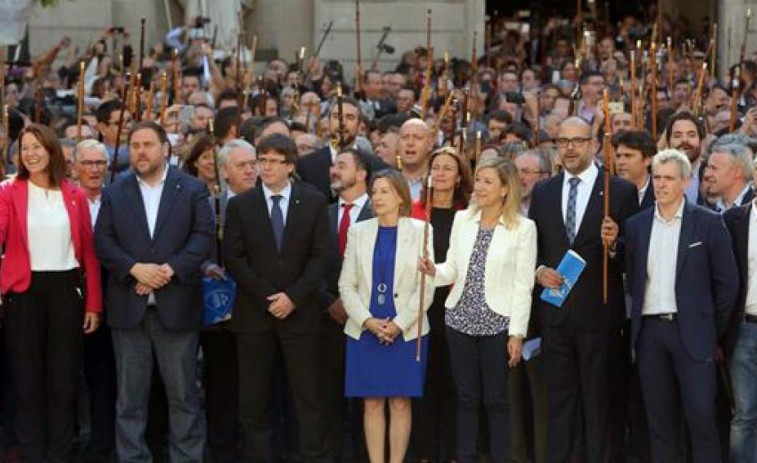 La Generalitat estaría elaborando listas negras y preparando una purga en todos los ámbitos sociales