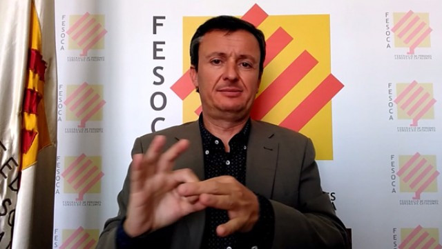 La plantilla de la Federación de Personas Sordas hace una parada de servicios de dos semanas