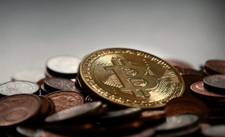 Fracaso organizativo del criptoevento: su infraestructura no soporta a 7.000 personas conectadas por wifi