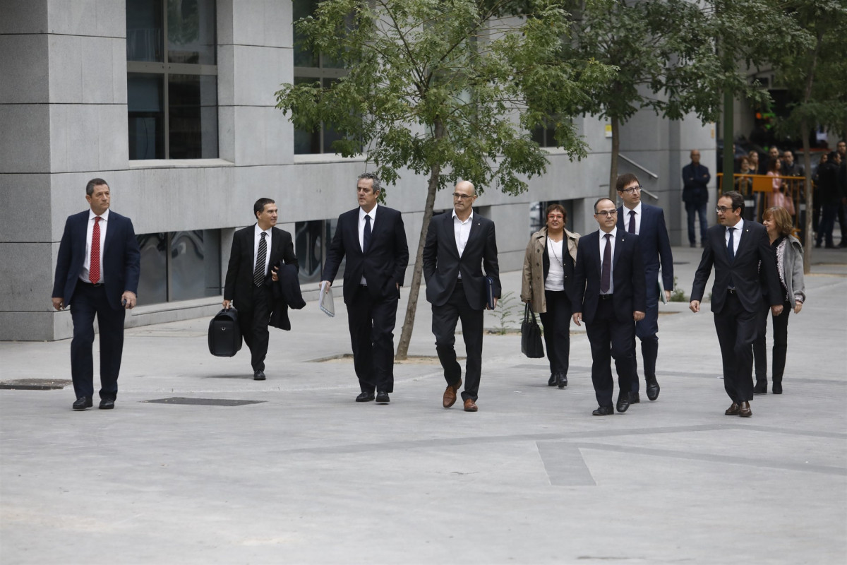 Políticos catalanes llegan a la AN