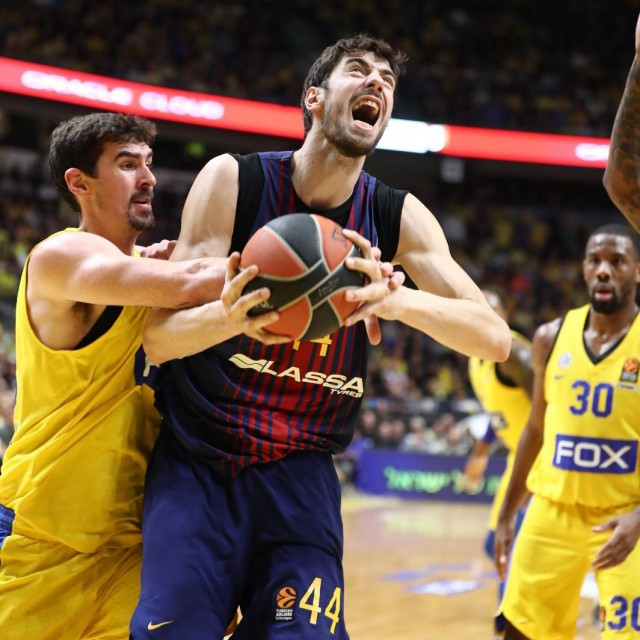 Julbe tampoco rescata al Barça Lassa