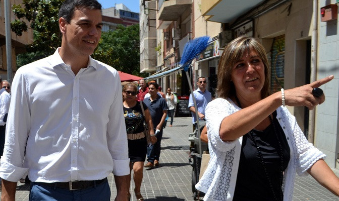 Pedro sánchez con nuria marin