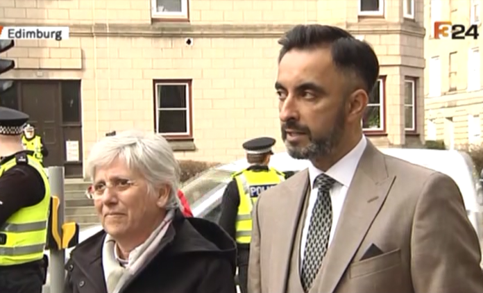 Ponsatí se entrega a la Justicia