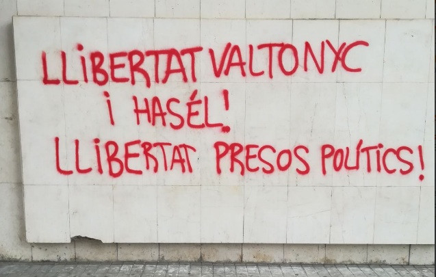 Ciudadanos cs lleida pintada ataque amenazas 29032018
