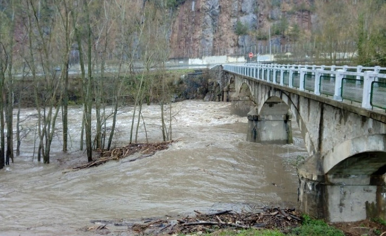 Alerta por inundaciones en Catalunya hasta que se normalice el caudal de los ríos