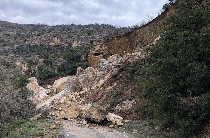 Castell de mur desprendimiento 16042018
