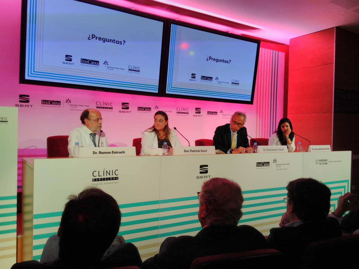 Irsicaixa seat clínic