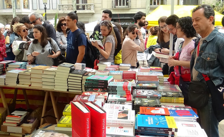 ​Los libreros facturaron 22 millones por Sant Jordi, un 2% más