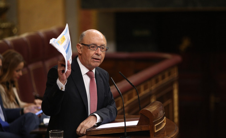 Cristóbal Montoro se da de baja como afiliado del Partido Popular tras su imputación
