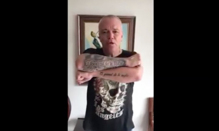 Un sicario de Pablo Escobar promociona un pueblo de Almería a petición de un edil del PP