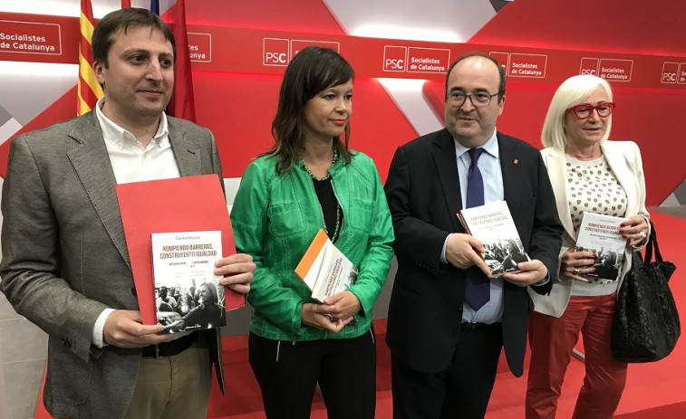 El PSC homenajea a Chachón con un libro recopilatorio