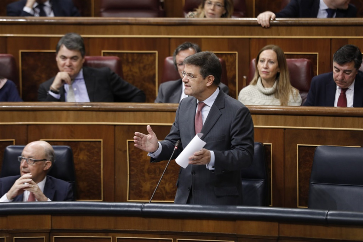 Ministro de justicia rafael catalá en el congreso