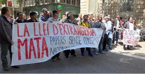Protesta migrantes bcn youtube
