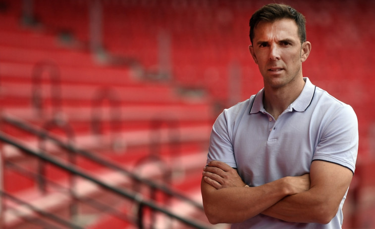 El Sevilla cede a Marchena a la selección y formará parte del cuerpo técnico de Hierro