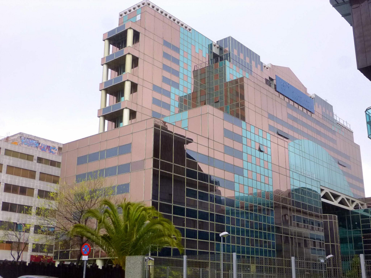 Madrid   Sede del diario La Razón (calle Josefa Valcárcel 42)