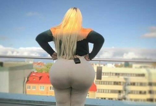 El culo de Natasha Crown