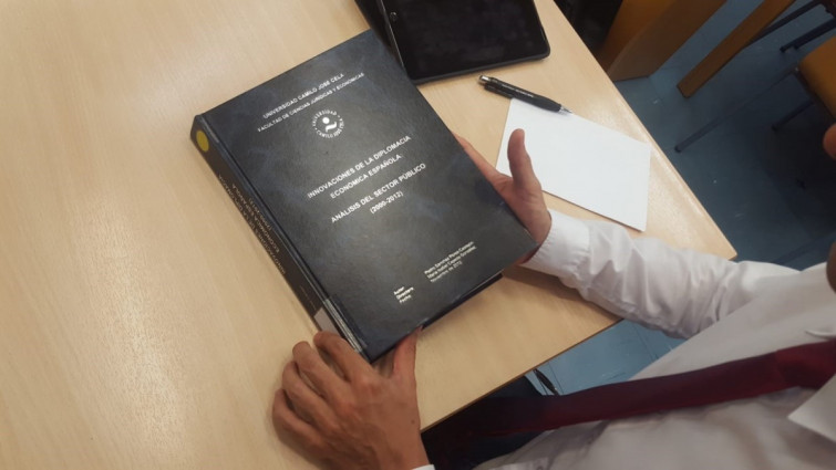 Aquí tienes la tesis doctoral de Pedro Sánchez