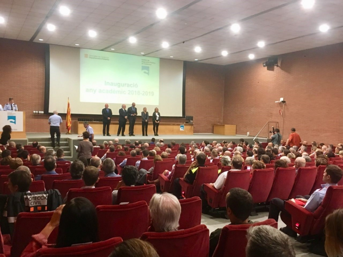 Mossos inauguració curs