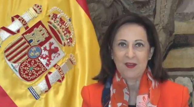 Margarita Robles alaba la labor de los militares españoles en el exterior