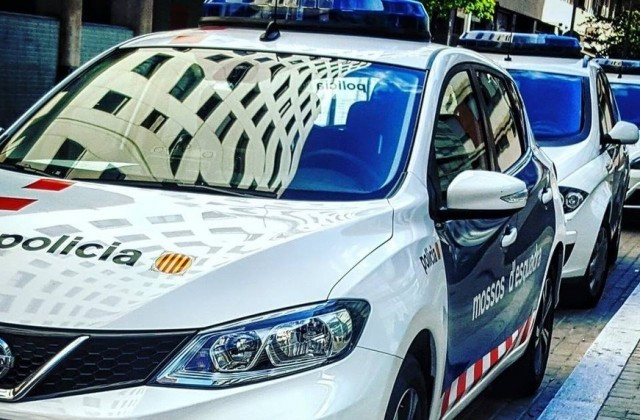 Vehículo mossos imagen