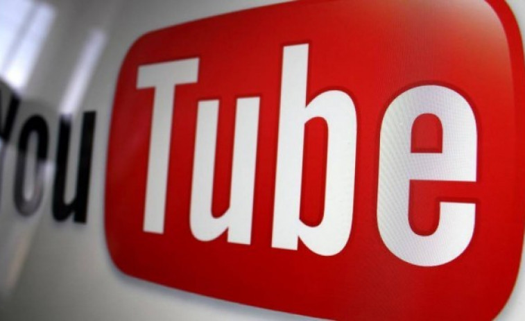 Prohíben que el youtuber que dio galletas con dentífrico a un mendigo use la red social en 5 años