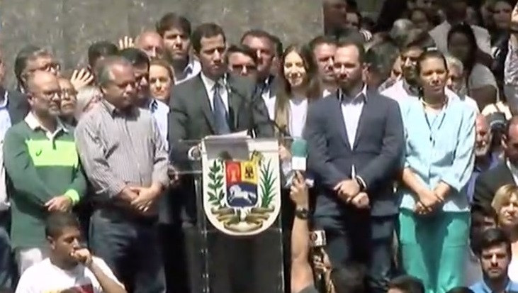 Juan Guaidó en la Plaza Bolívar de Chacao