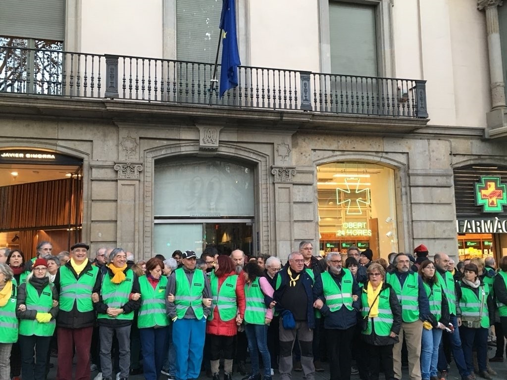 Manifestantes anc sede parlamento europeo