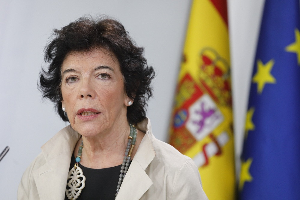 EuropaPress 1804385 La ministra de Educación Formación Profesional y portavoz del gobierno Isabel Celaá en declaraciones a los medios