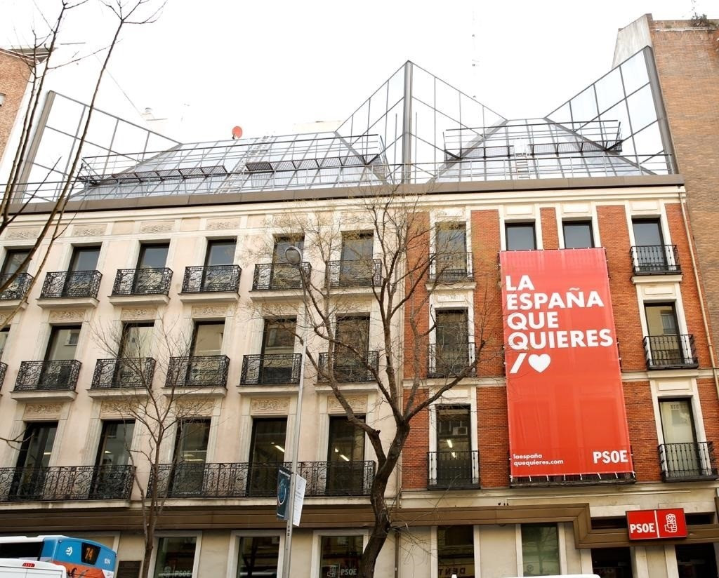 El PSOE lanza su lema para la precampaña La España que quieres