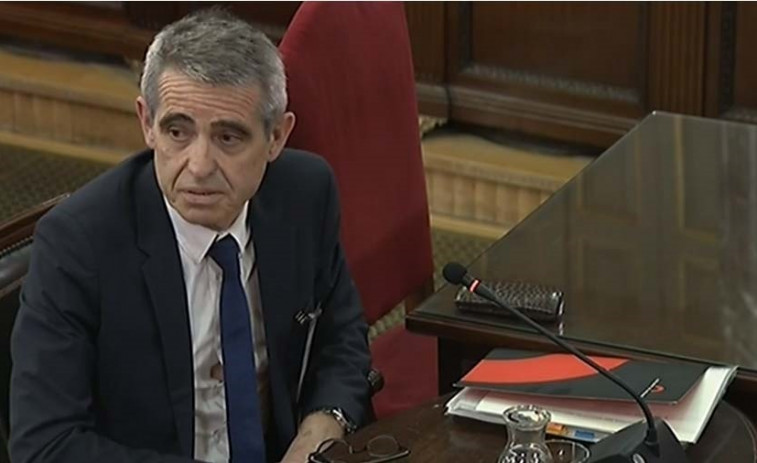 El exletrado mayor enmienda a Forcadell: la Mesa puede 