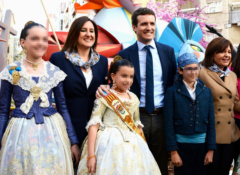 Pablo Casado visita Valencia en Fallas