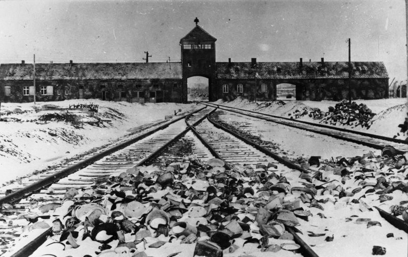 Auschwitz entrada