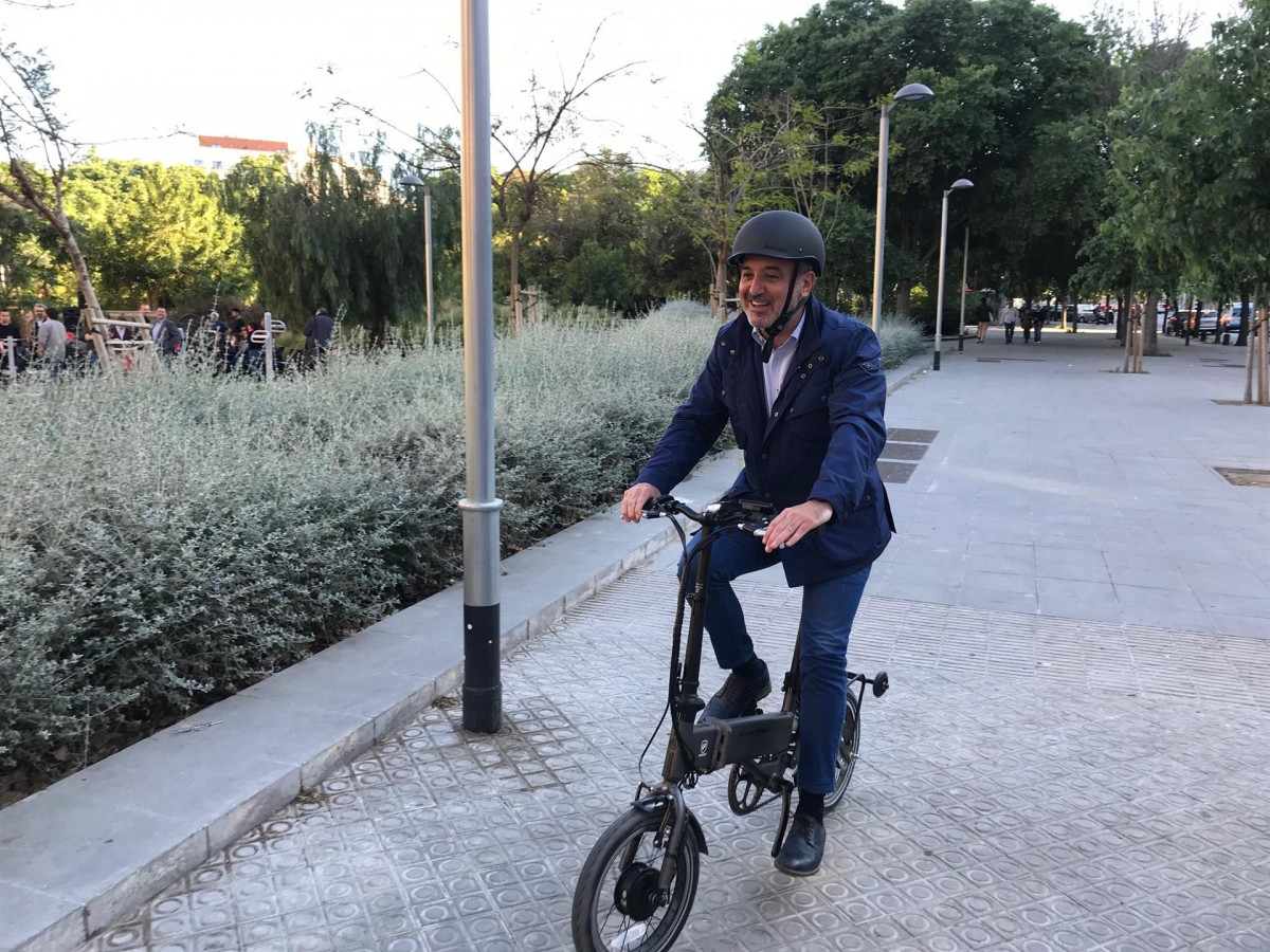 Collboni bicicleta campaña