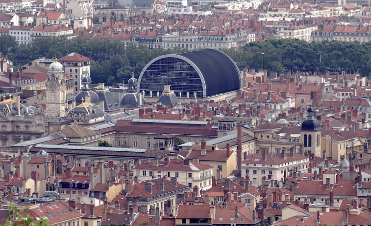 Al menos trece personas heridas en un atentado en Lyon (Francia)