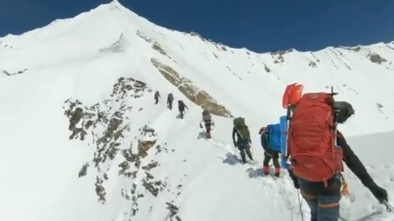 Foto de los 8 alpinistas que murieron en el Himalaya
