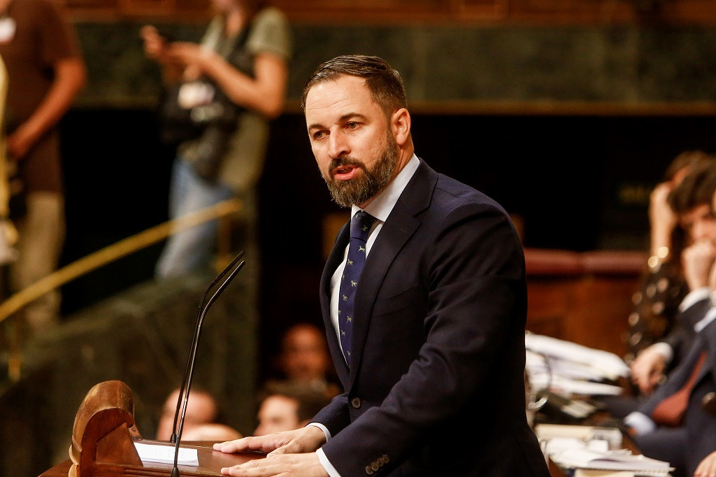 El presidente de Vox, Santiago Abascal, interviene desde la tribuna del Congreso de los Diputados