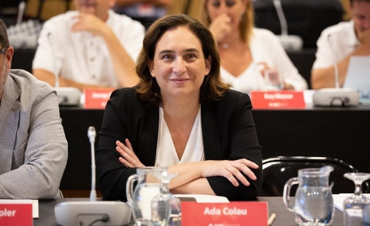 Colau acusa a Sánchez por los 'timings' del Open Arms