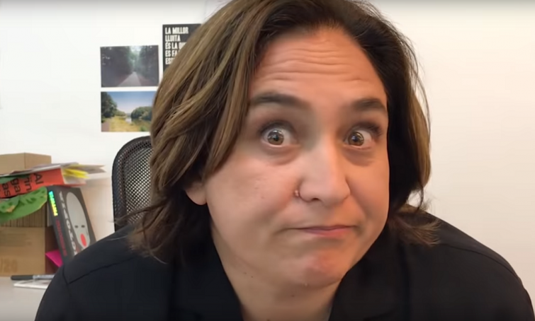​Ada Colau se gastó 42.350 euros del Ayuntamiento en un informe para intervenir Aguas de Barcelona