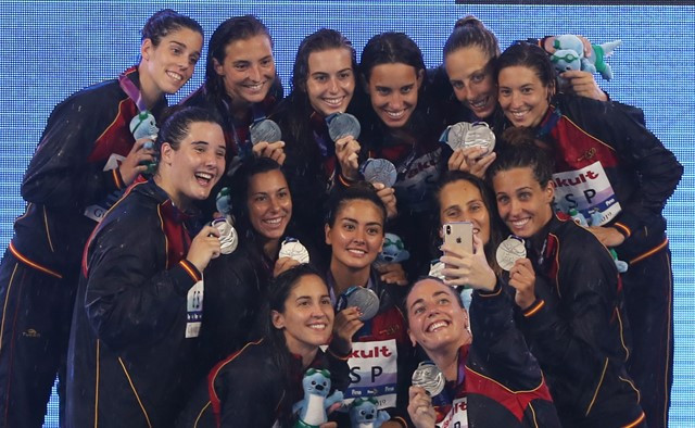 Waterpolo femenino plata