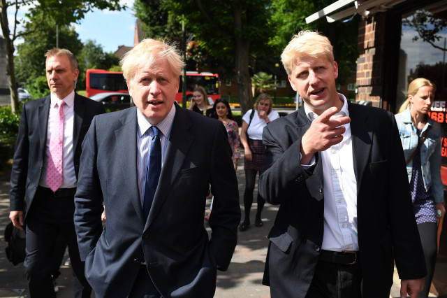 BorisJohnsonjuntoasuhermano