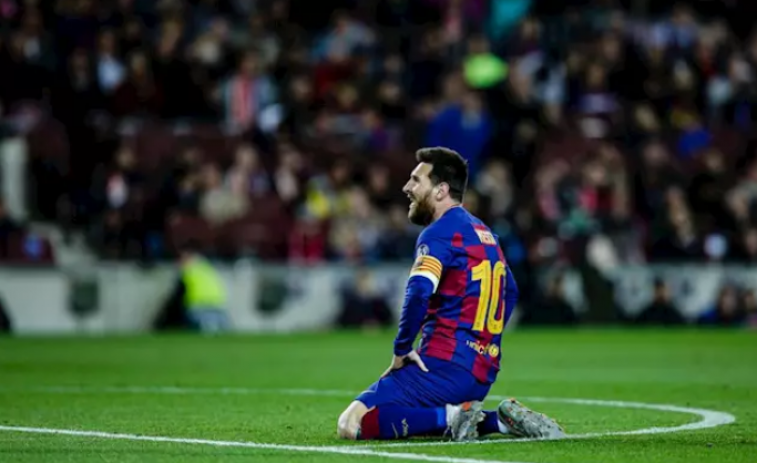 El Barça no reacciona y empeora ante el Slavia