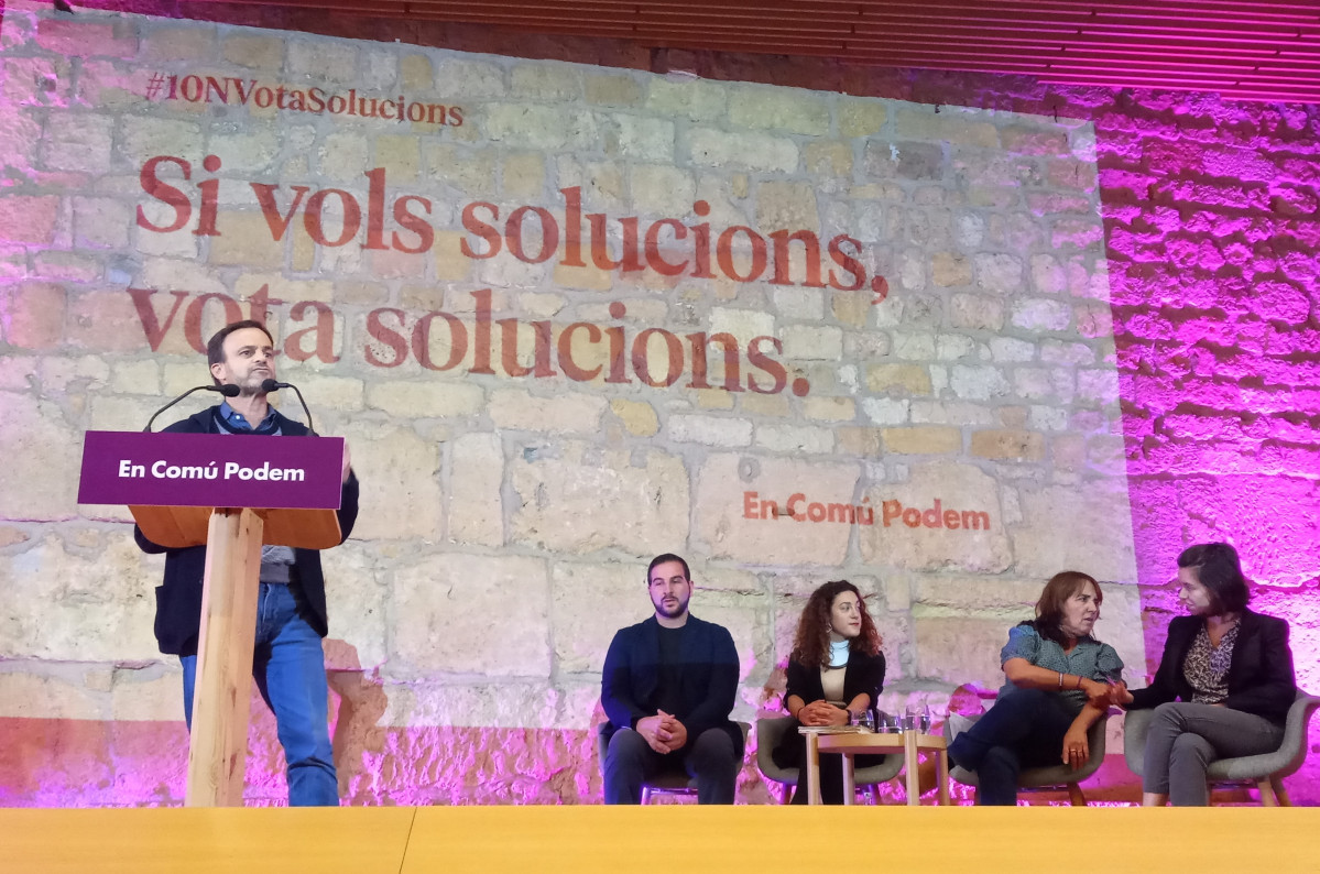 Jaume Asens, Ismael Cortés, Aina Vidal, Yolanda López y Carla Aguilar en un acto en Tarragona