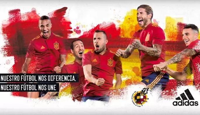 Nueva camiseta de la selección español