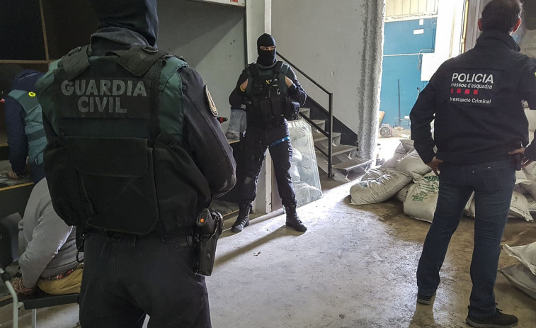 Dos detenidos en un operativo de Mossos y Guardia Civil contra el narcotráfico