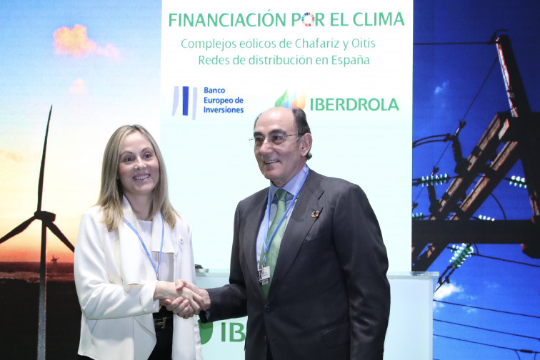 Iberdrola y el Banco Europeo de Inversiones firman dos acuerdos para financiar energías renovables